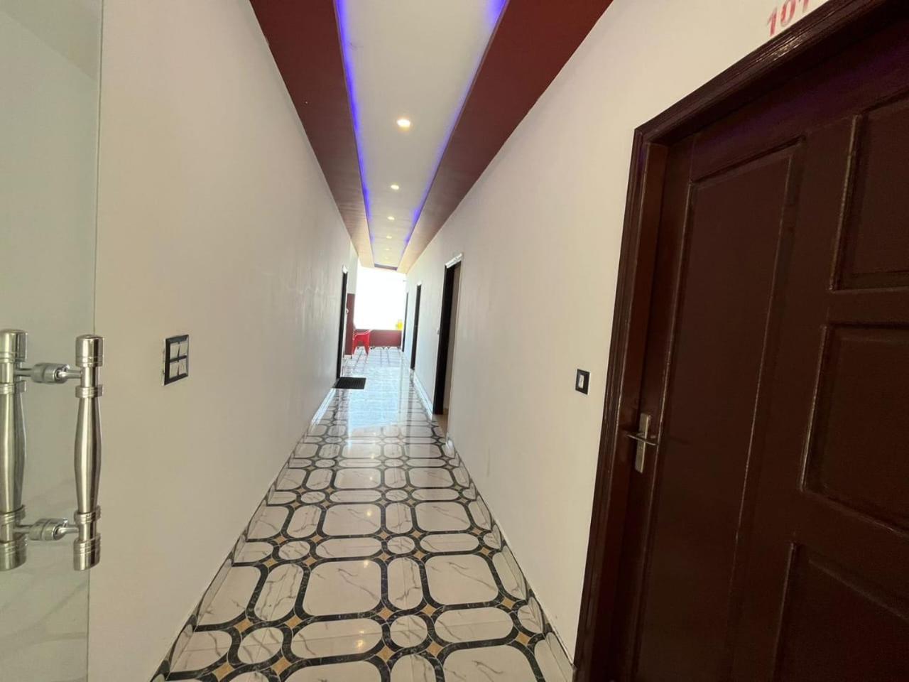 Rahul Hotel & Restaurant Masuri Exterior foto